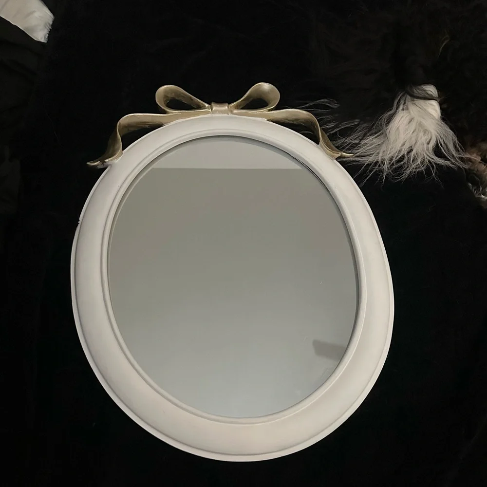 Brand new bow mirror